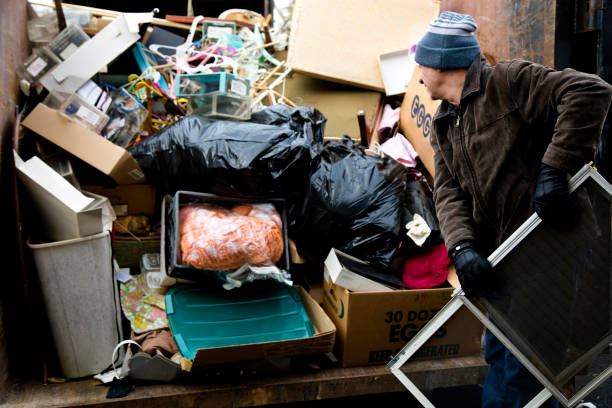 Best Office Cleanout  in Bay Shore, NY